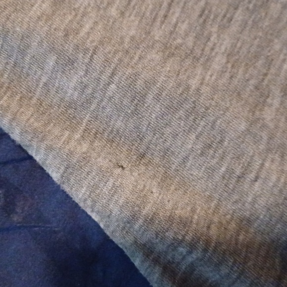 🍭🌺 Star Wars Gray and Black Graphic Top - Picture 7 of 11